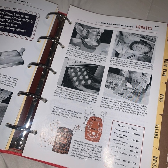 Betty Crocker's Picture Cook Book Binder 1998 Facsimile of 1950 Edition - Picture 5 of 13
